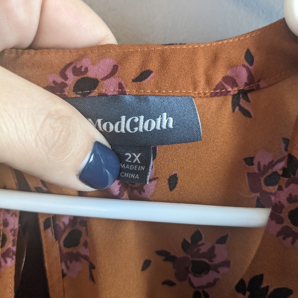 Mustard Yellow and Floral Cut Out Blouse, Modcloth - Picture 2 of 2